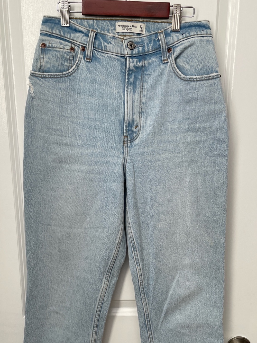Abercrombie & Fitch size 27 the 90s straight ultra high rise Jeans - Picture 3 of 7